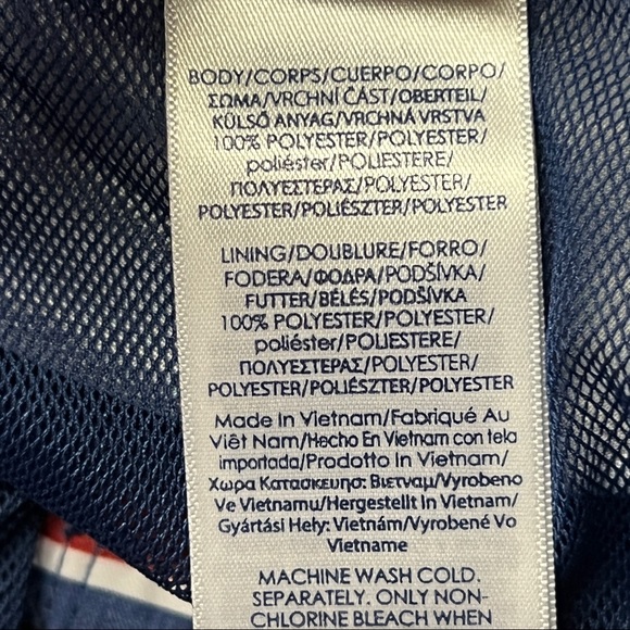 Chaps red and blue cargo swim trunks - Picture 7 of 7